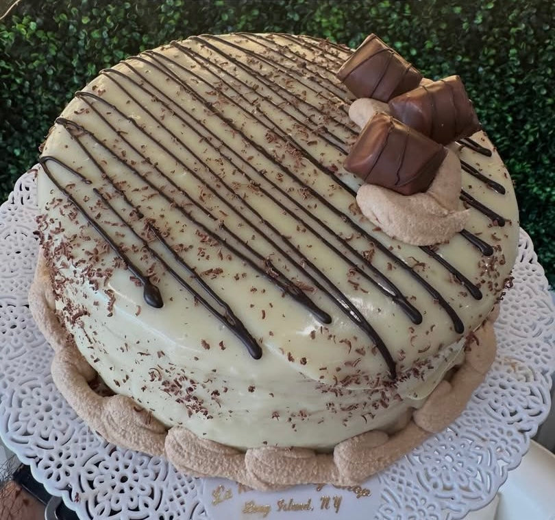 Kinder Bueno Cake