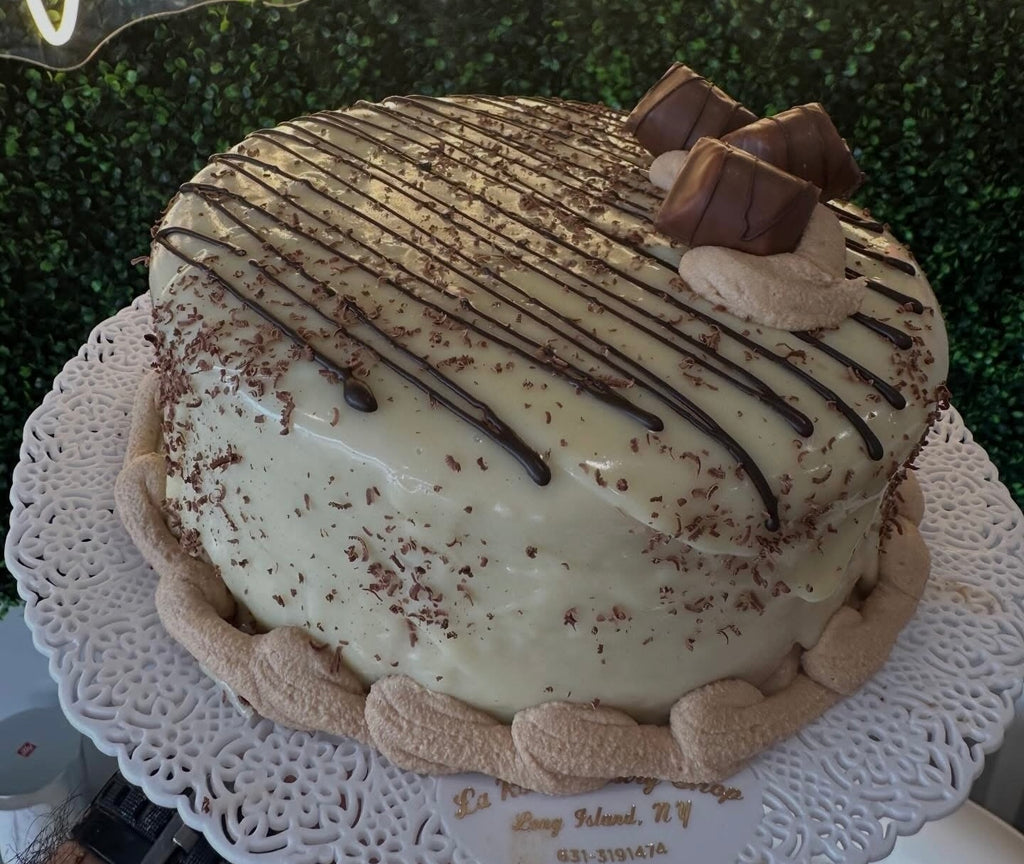 Kinder Bueno Cake