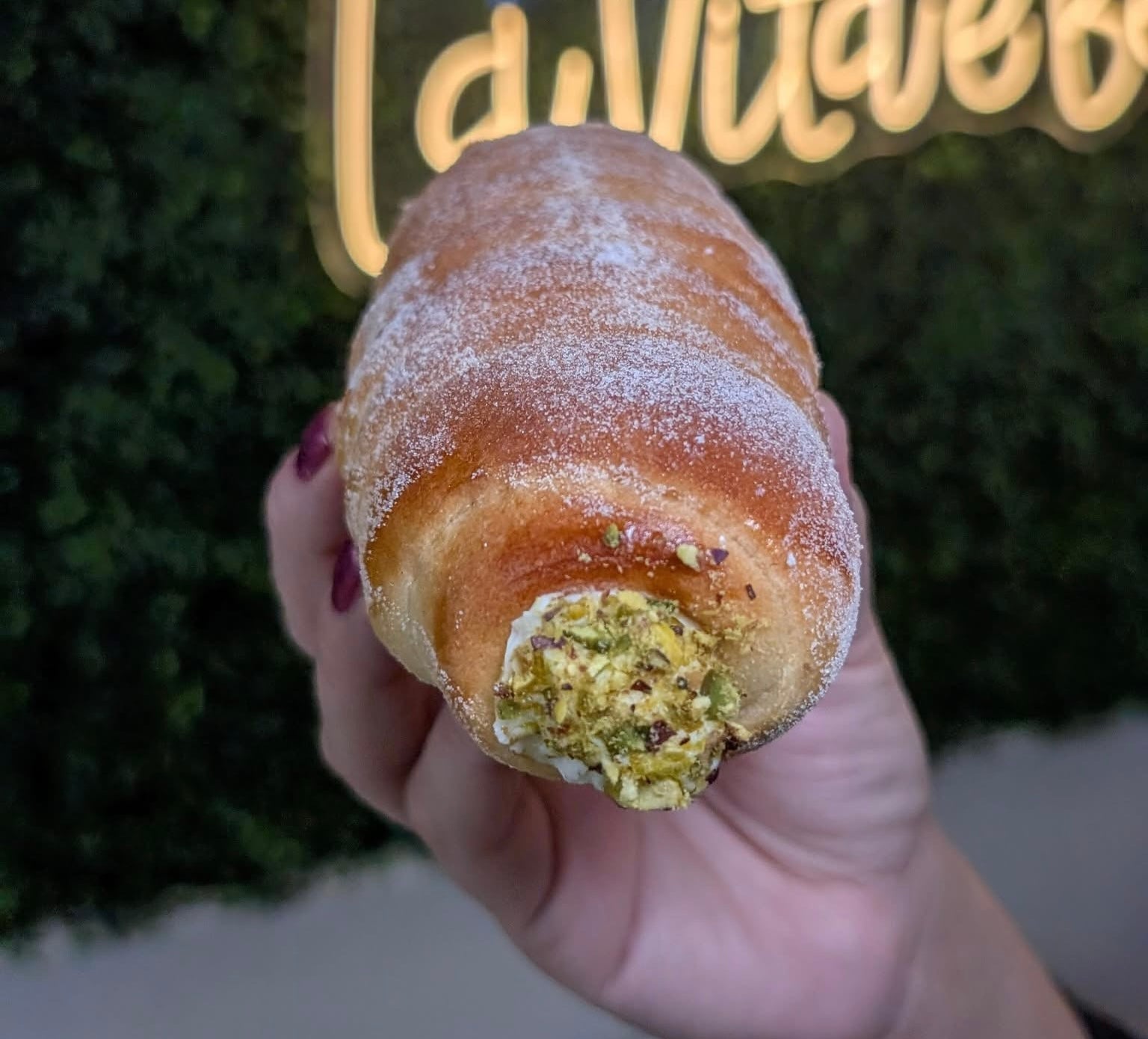 Cartocci Cannoli Filled Pastry