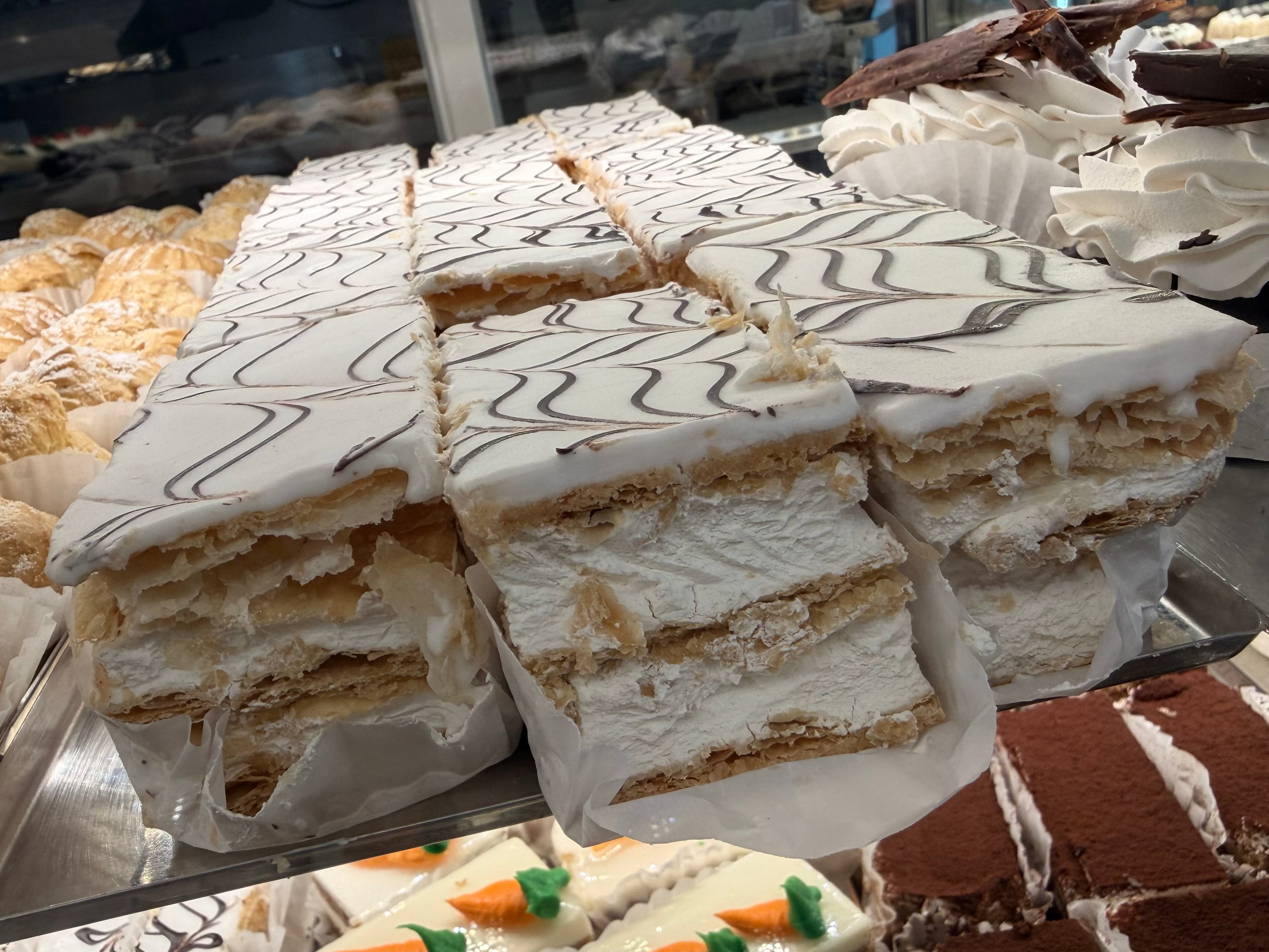 Napoleon Large Pastry